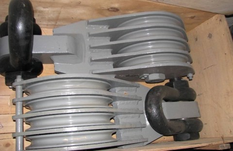 Cargo Block w Shackle